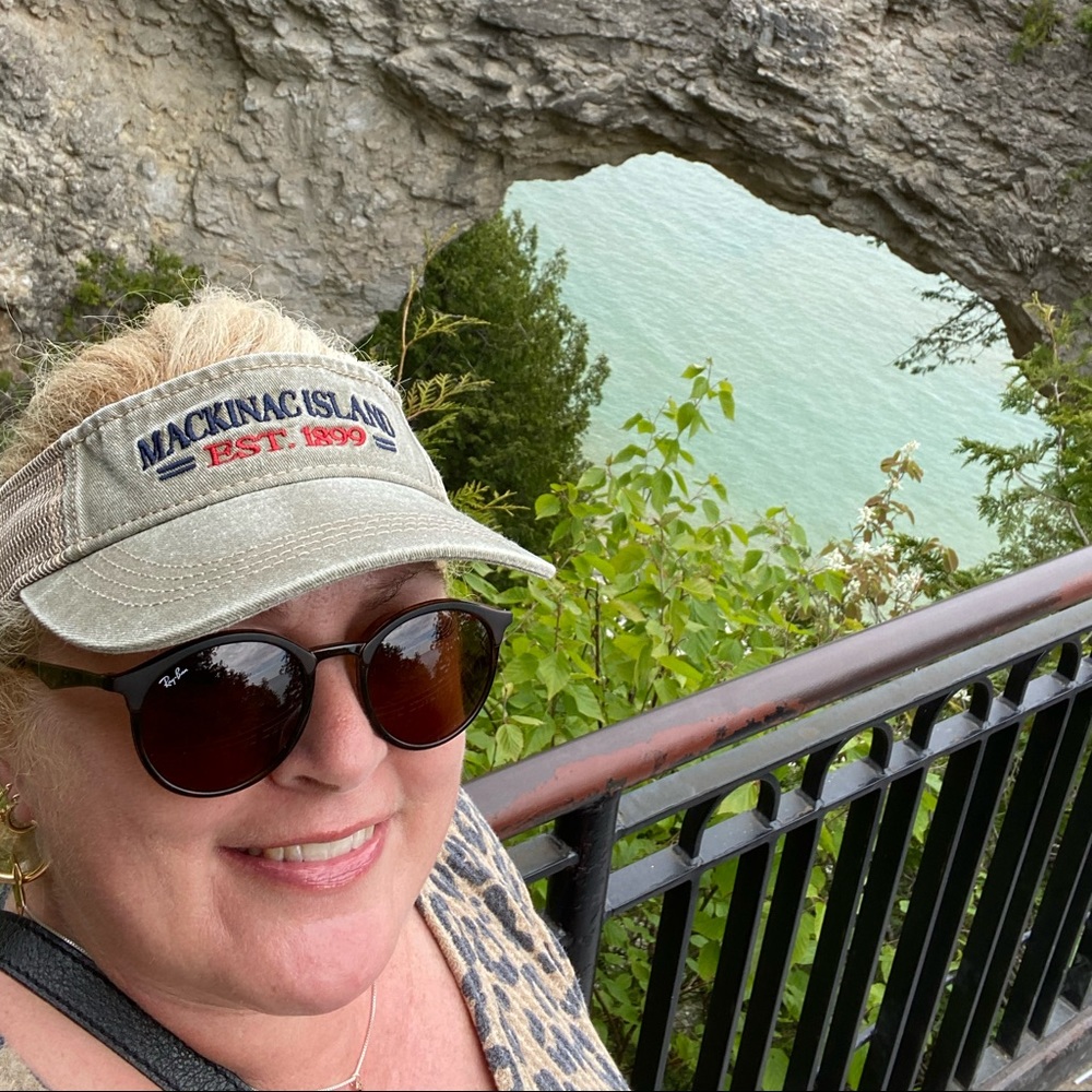 Meet your Posher, Leisa